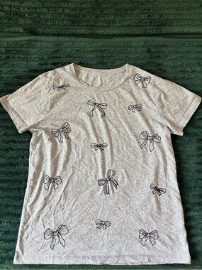 J. Crew Light Gray Tee with Black Bows - SZ S